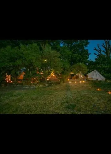 Into The Glamping- Beech Campismo de Luxo